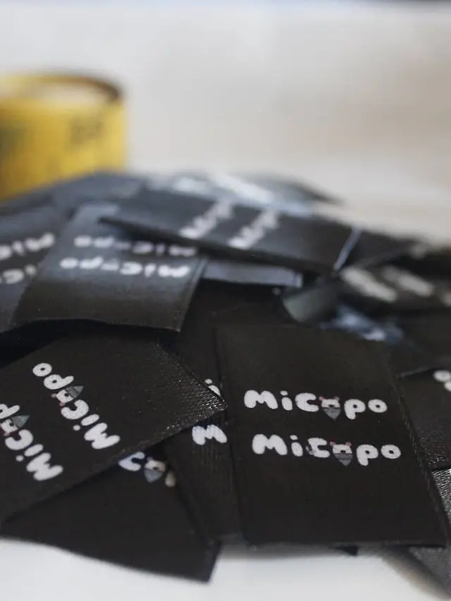 100 Etiquetas Mini Personalizadas Para Accesorios Pequeños  3