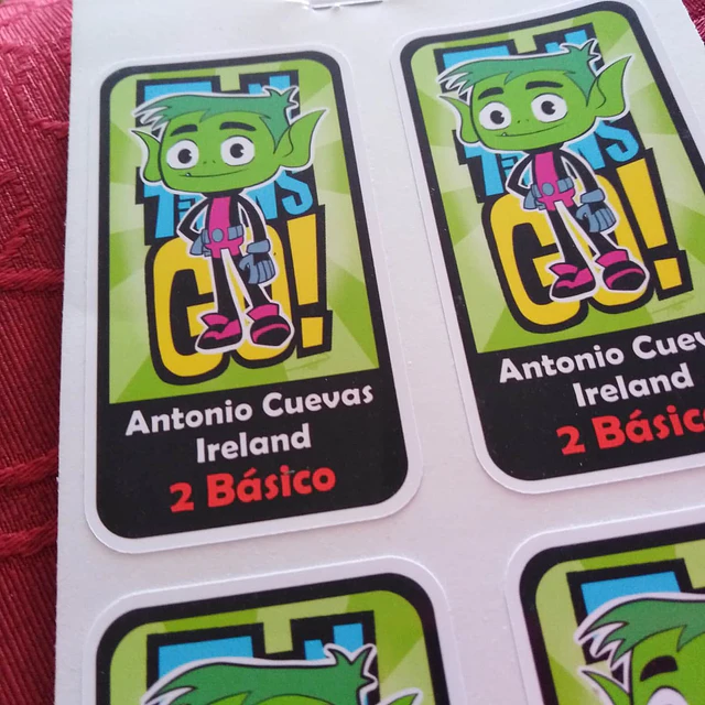 Etiquetas  Escolares Personalizadas adhesivas – Diseño Único 10
