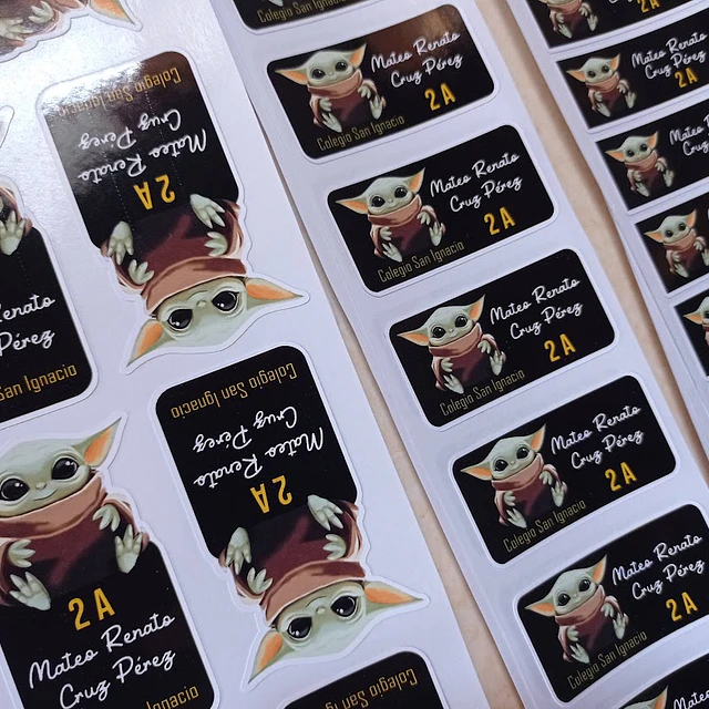 Etiquetas  Escolares Personalizadas adhesivas – Diseño Único 11