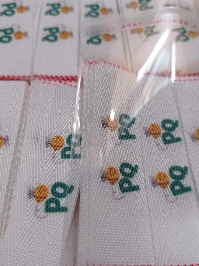 100 Etiquetas Espiga de 2 Cms Personalizadas fondo blanco, cortadas y selladas 5