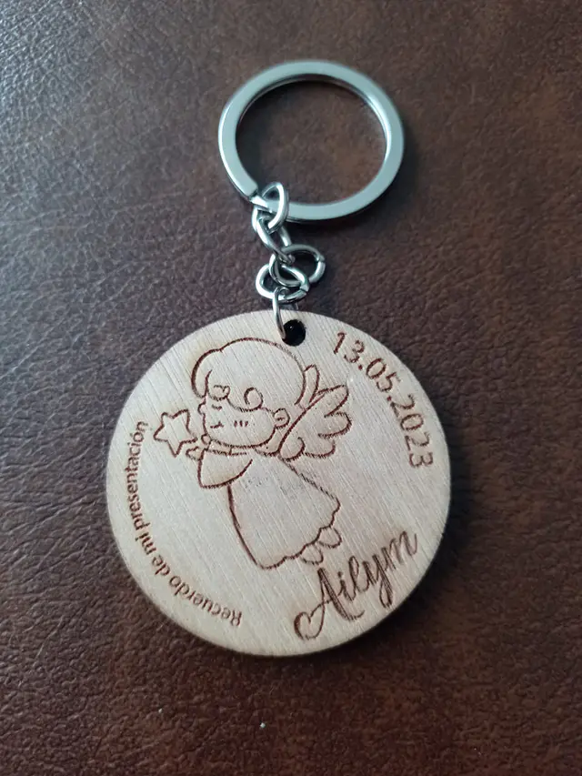12 Llaveros personalizados para eventos 1