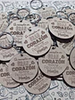 Llaveros madera corte y grabado laser personalizados - Miniatura 1