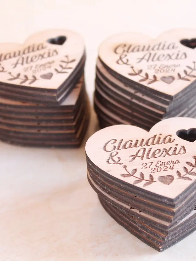 Imanes en madera personalizados 1