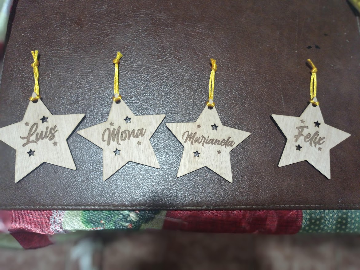 Estrellas navideños personalizados
