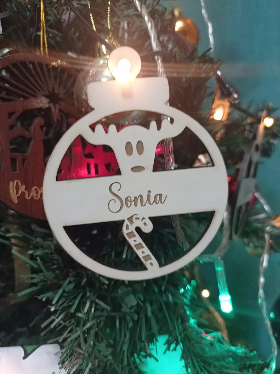 Adornos navideños con nombres personalizados 2