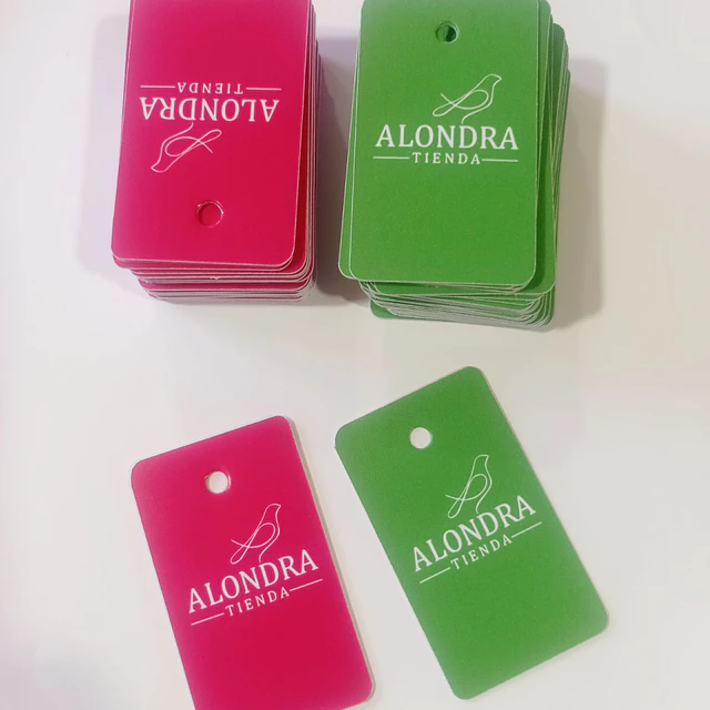 Pack 100 Hang tags mini para accesorios 3