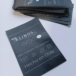 100 Etiquetas tallas surtidas, satín 5x7 cms