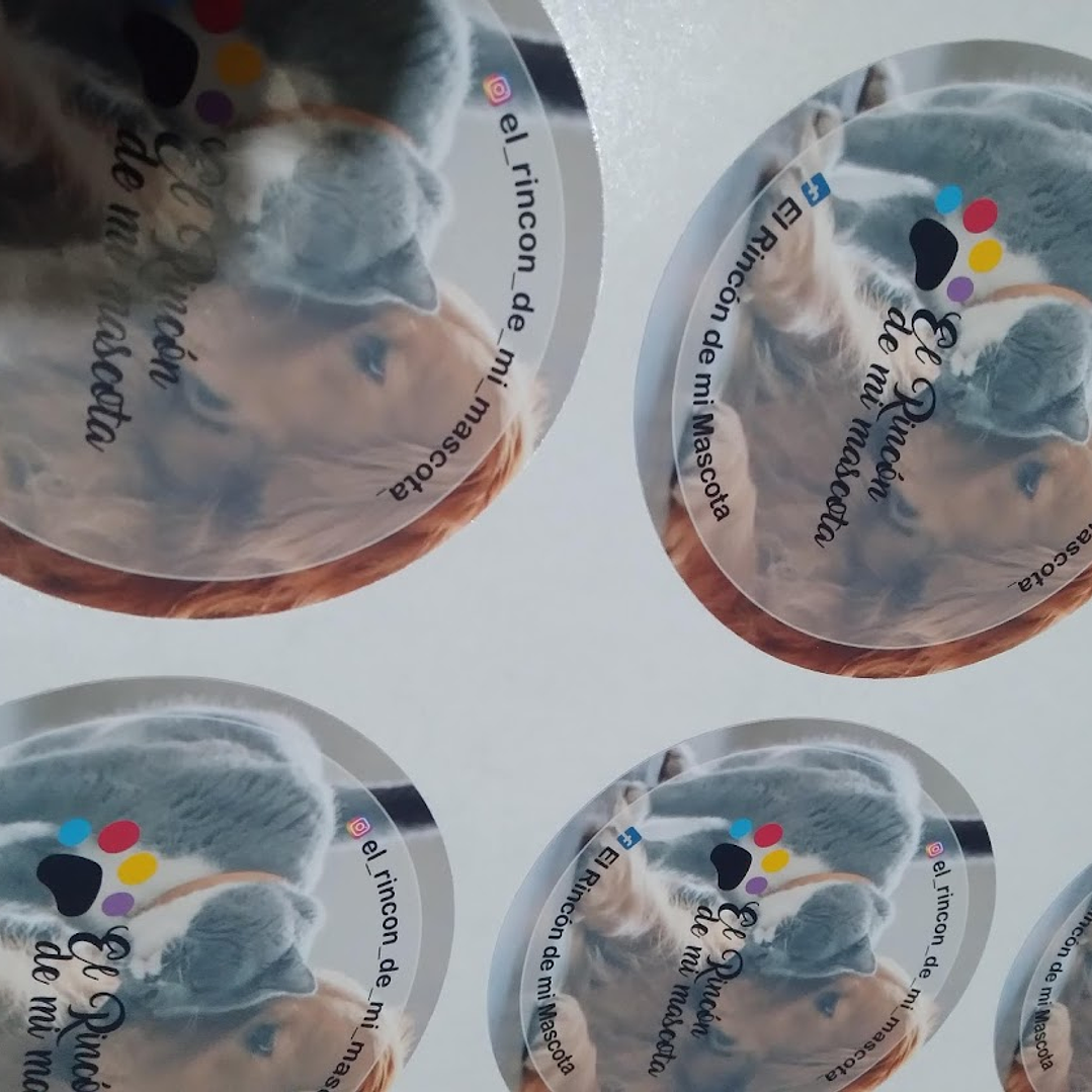 Stickers 8 x8 cms personalizados 1