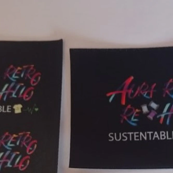 100 Etiquetas Satín 5x4 cms cortadas y selladas 2