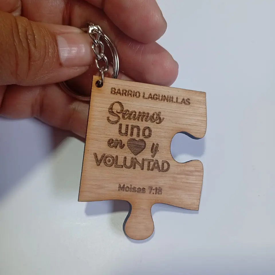 Set de 4 llaveros tipo puzzle 3