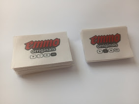 100 Etiquetas tallas surtidas, satín 5x7 cms