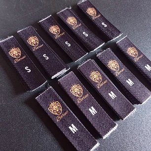 100 Etiquetas Espiga de 2 cms, con tallas surtidas