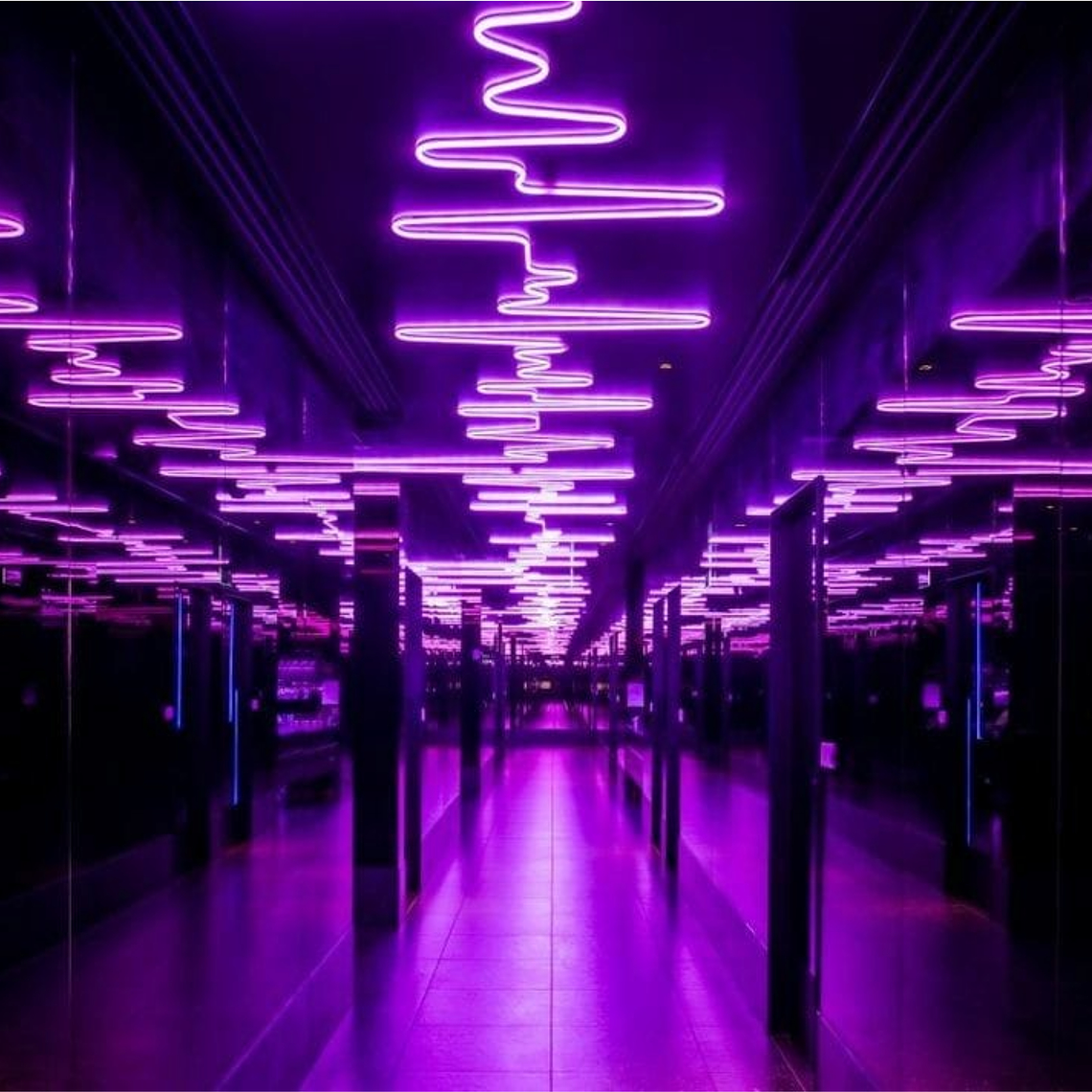 Neón flexible MORADO con Cargador / 5 Metros 2