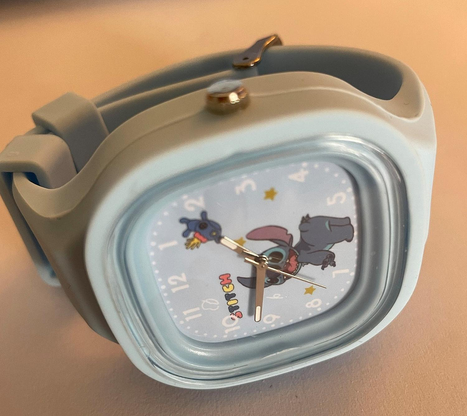 Reloj Stitch Colores ¡ 9