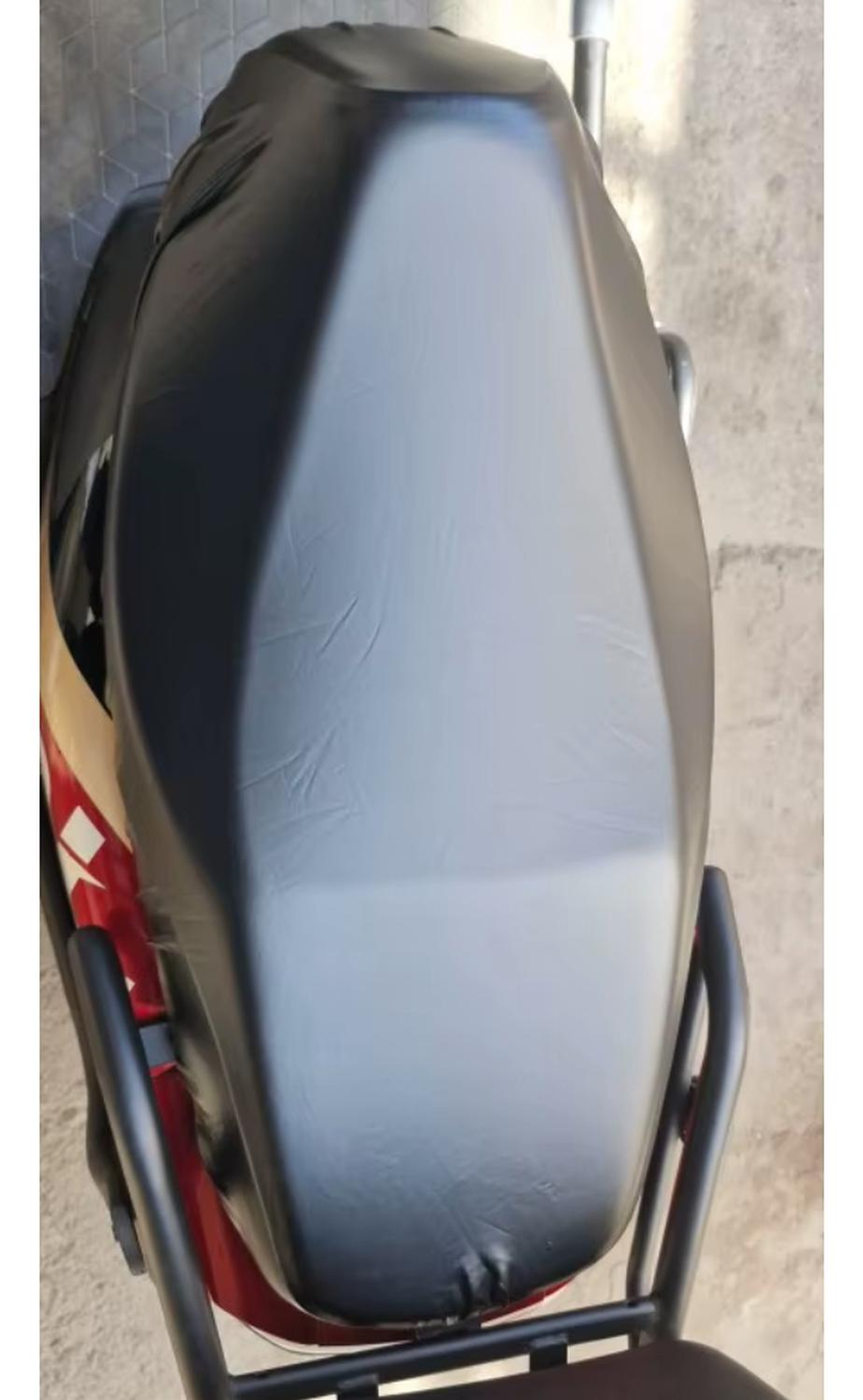 Cubre Asiento Malla Para Moto Térmica Universal Negro Flexible 6