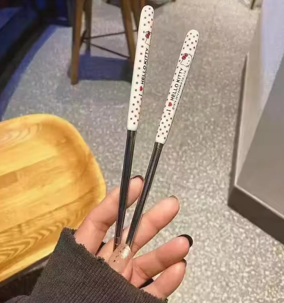 Set De Cubiertos Kitty Para Llevar Al Colegio O Trabajo Blanco 3