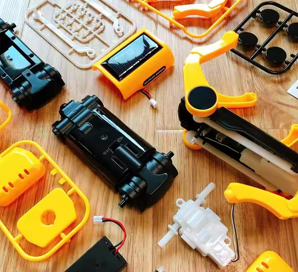 Juguete Solar Para Armar Niños Perro Y Gato Armable Gato Y Perro Amarillo 3