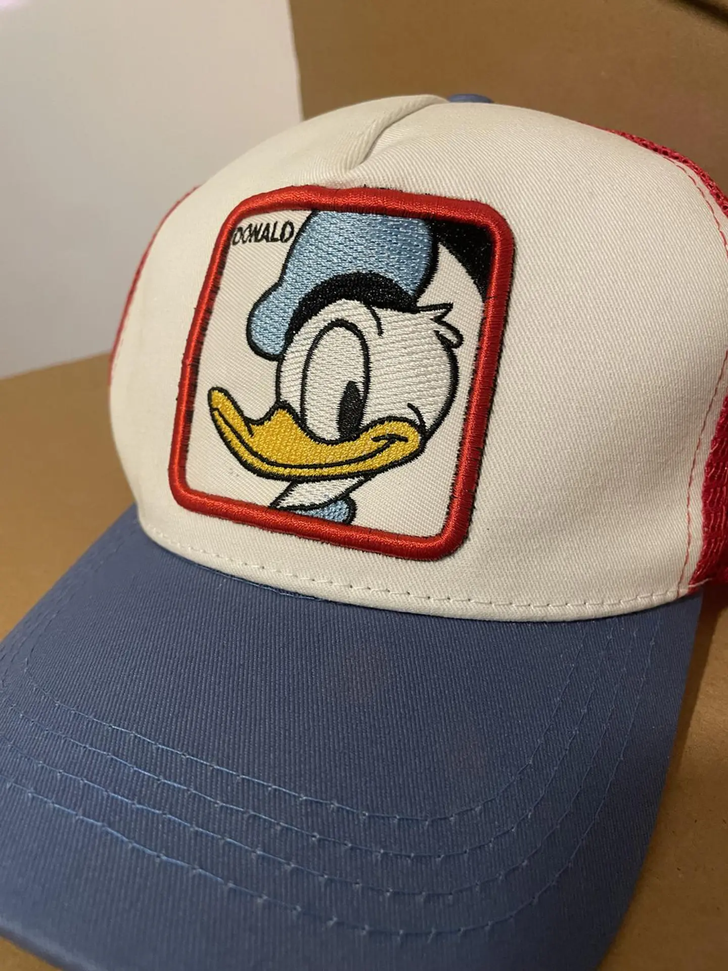 Gorro Jockey Disney Bordado Pato Donald Para El Sol 4