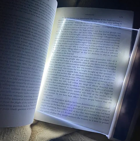 Lampara para leer en oscuridad libros apoya ayuda lectura