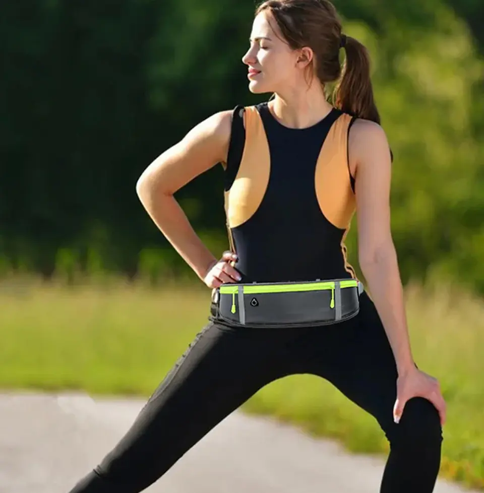 Banano Riñonera Para Running Diseño Unico Plateado Lisa 3