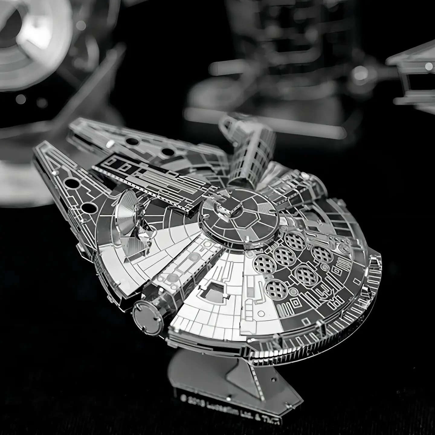 Rompecabezas Metal 3d Puzzle Falcon 4