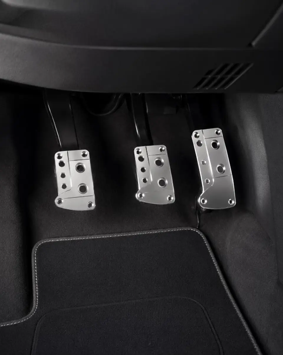 Cubrepedales Tuning Universal Racing para Auto, 3 Piezas 5