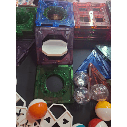 Set bloques magnéticos colores, 101 piezas, con luces,