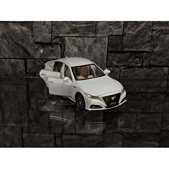 Toyota Crown Luxury Edition Escala 1:32 | Metálico - Full Apertura