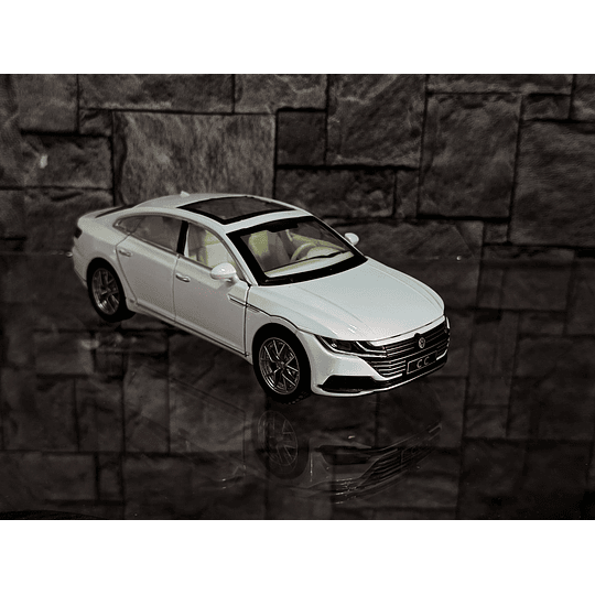 Volkswagen CC Arteon Escala 1:32 | Metálico - Full Apertura