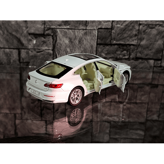 Volkswagen CC Arteon Escala 1:32 | Metálico - Full Apertura