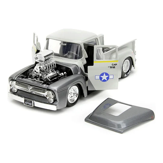 Camioneta Ford F-100 1956 Guile - Street Fighter con Figura | Jada Toys Escala 1:24 | Metal Die-Cast