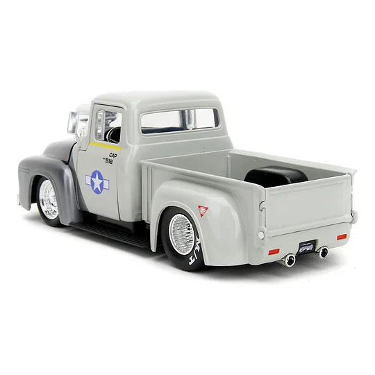 Camioneta Ford F-100 1956 Guile - Street Fighter con Figura | Jada Toys Escala 1:24 | Metal Die-Cast