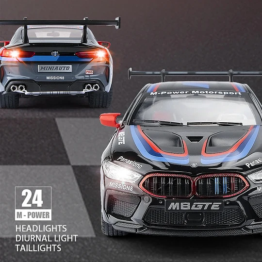 Automóvil a Escala BMW M8 GTE Racing | Escala 1:24 | Metal Die-Cast de Competición