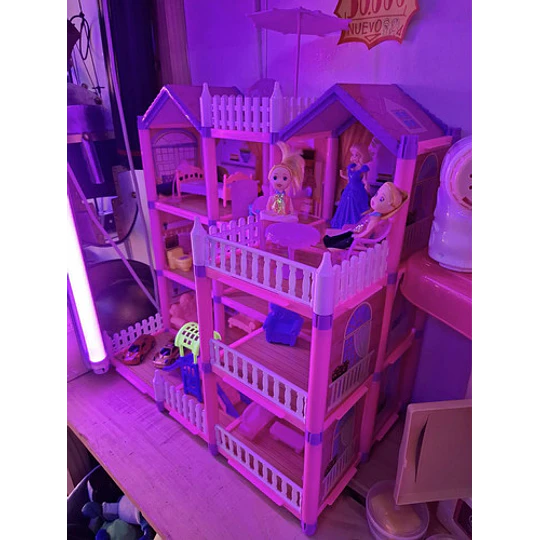 Casa De Muñecas 220 Pcs Armable C/ Accesorios Para Amoblar
