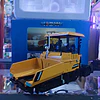 Pavimentadora Full Metal, Escala 1:50 Amarillo