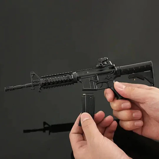 Replica Subfusil A Escala Full Metal, Armable, Con Balas