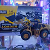 Cargador Frontal  1813 A Escala 1:60 Huina Amarillo