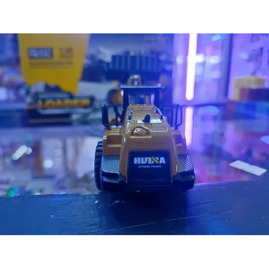 Cargador Frontal  1813 A Escala 1:60 Huina Amarillo