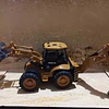 Retroexcavadora De Tractor Huina De Aleación Miniatura De Metal 1:50 Amarillo