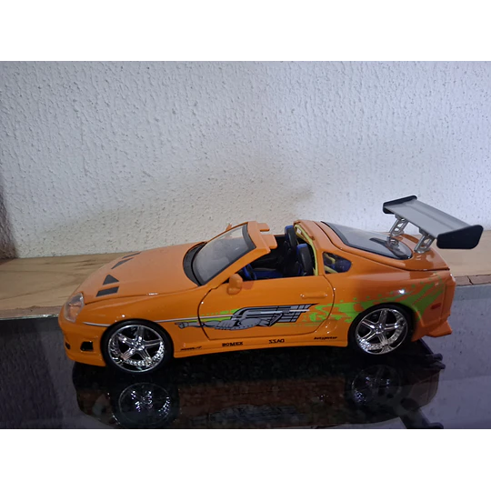 Auto a Escala Toyota Supra Brian O'Conner 1:24 - Fast & Furious Edición 25 Aniversario (Jada Toys)