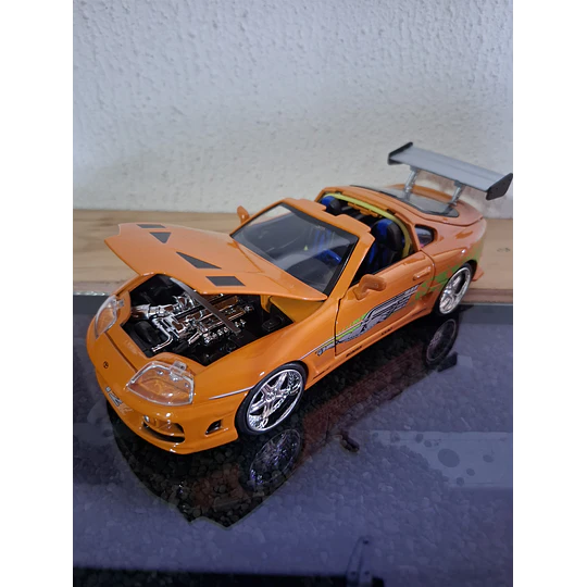 Auto a Escala Toyota Supra Brian O'Conner 1:24 - Fast & Furious Edición 25 Aniversario (Jada Toys)