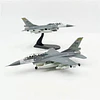 Avión F-16D Fighting Falcon Escala 1:72 Metálico con Base