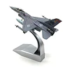 Avión F-16C Fighting Falcon Escala 1:100 Metálico con Base