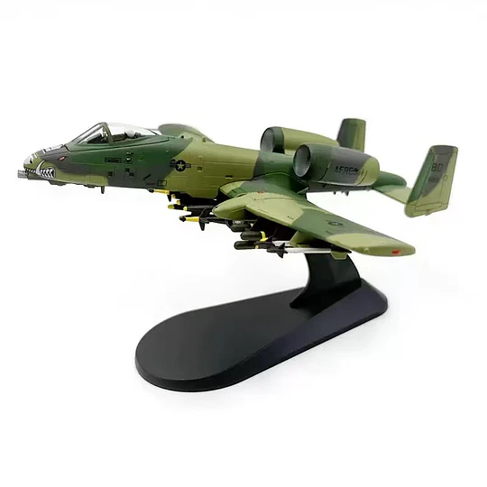 Avión A-10 Thunderbolt II Camuflaje Verde Escala 1:100 Metálico con Base