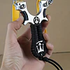 Resortera Profesional, Slingshot de Caza para Adultos, Catapulta de Tirachinas de Alta Precisión de Aleación Premium con mira