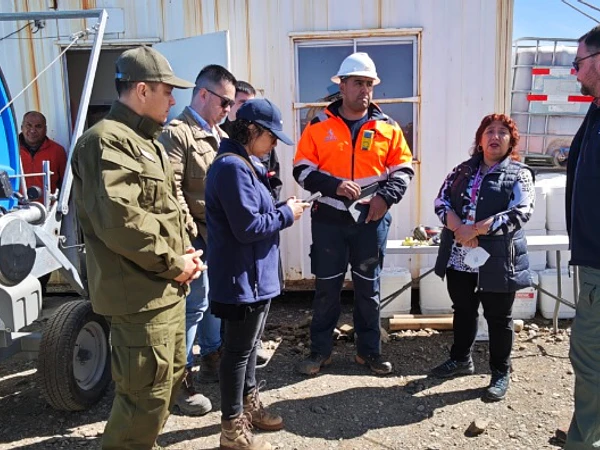 Autoridades mantienen monitoreo permanente por incendio activo en el vertedero municipal de Puerto Natales