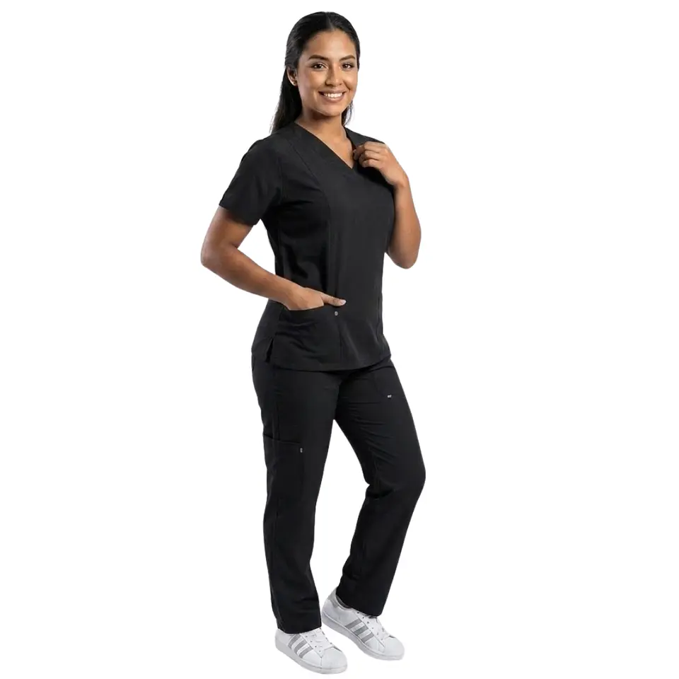 UNIFORME LICRADO ANTIFLUIDO  8