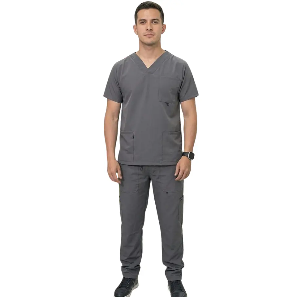 UNIFORME LICRADO ANTIFLUIDO HOMBRE 4