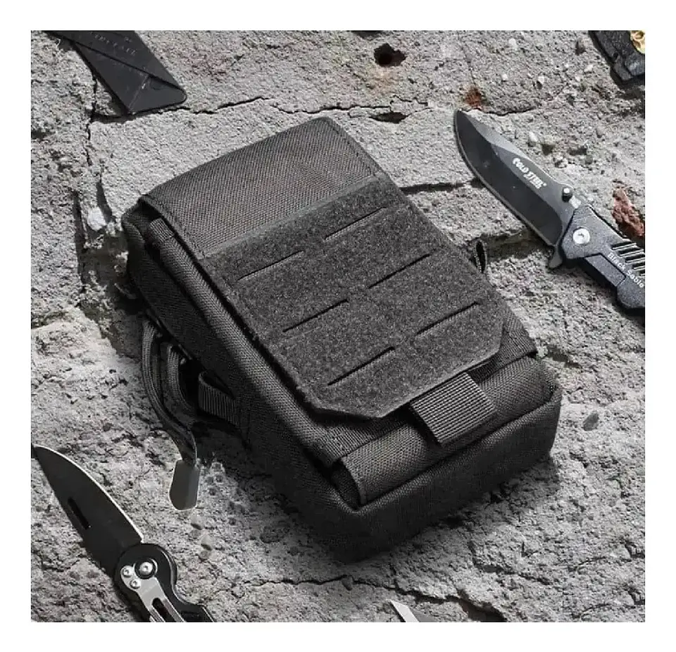 Pouch Táctico con Sistema Molle  2