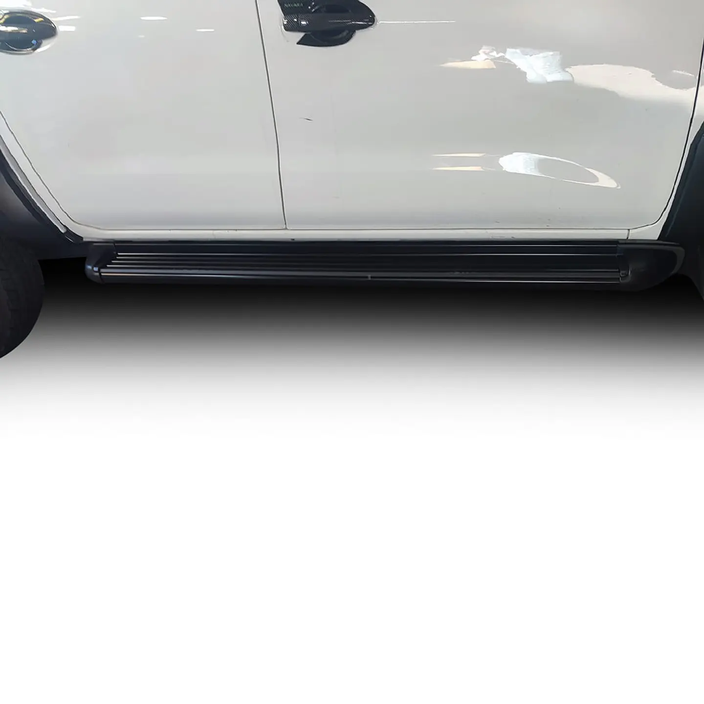 Kit de Pisaderas Modelo Original | Nissan Navara 2021-2024 | Kangaroo Chile 9